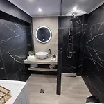 Zoe Loft