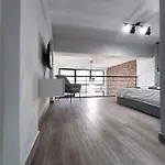 Zoe Loft Kawala