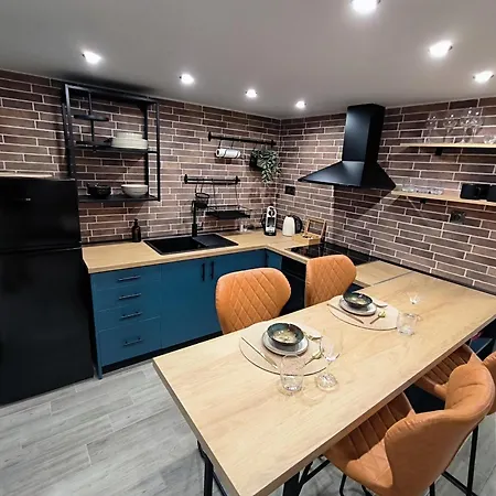 Zoe Loft Βίλα
